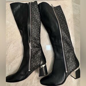 🔥DKNY KNEE HIGH BOOTS !🔥
